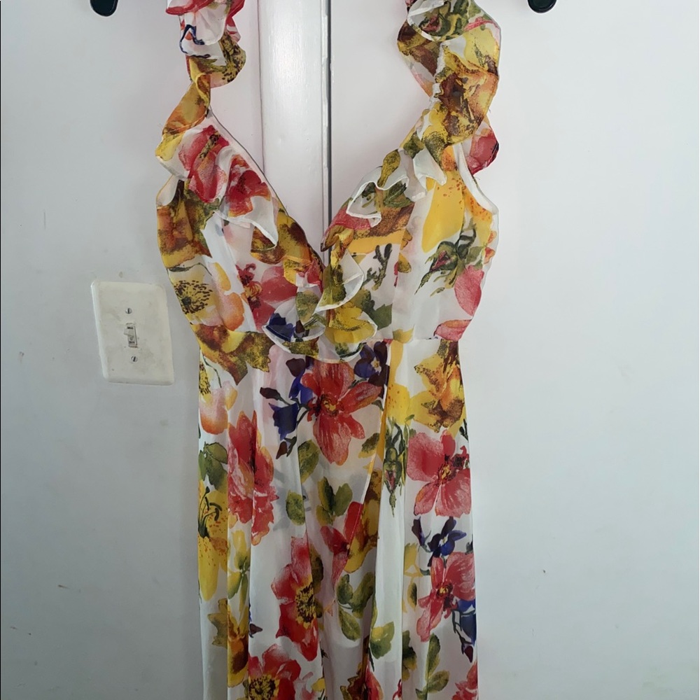 Floral Dress - Picture 2 of 4